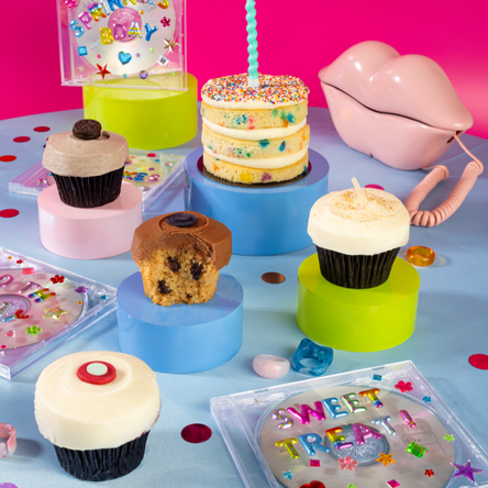 20th birthday bundle, 1 cookies & cream, 1 coconut cream pie, 1 peanut butter chocolate chip, and 1 red velvet cupcake, all with a sprinkle personal layer cake. not-bg