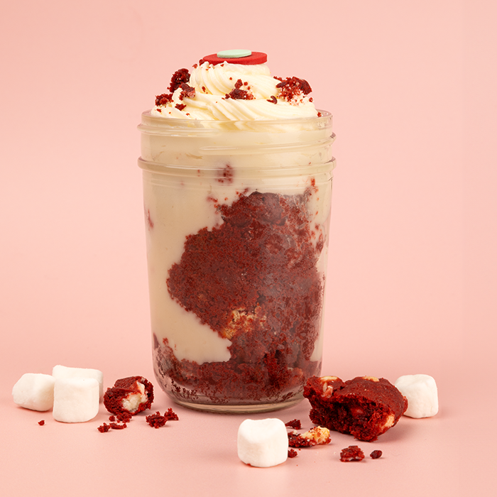 beauty image of red velvet and marshmallow cookie parfait not-bg