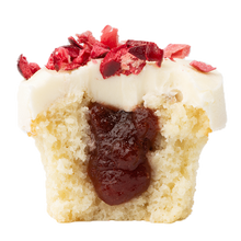 Load image into Gallery viewer, bite inside view spiced cranberry vanilla not-bg
